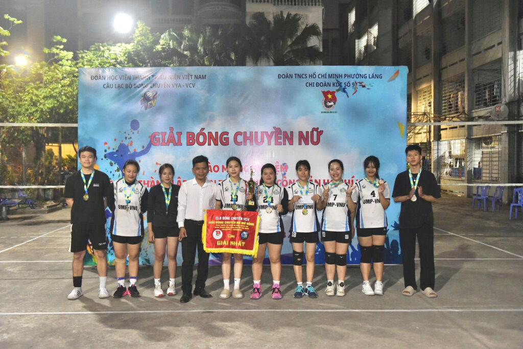 Giải Nhất - Đại học Y dược (Đại học Quốc gia Hà Nội)